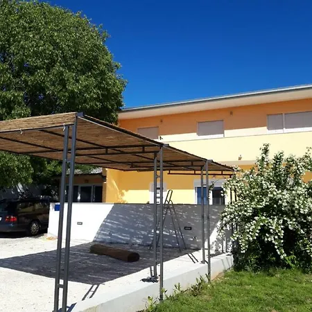 Sellina Villa