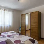 Sellina Villa Marina